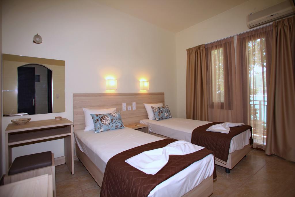 Aktaion Guest Rooms Скопелос Номер фото